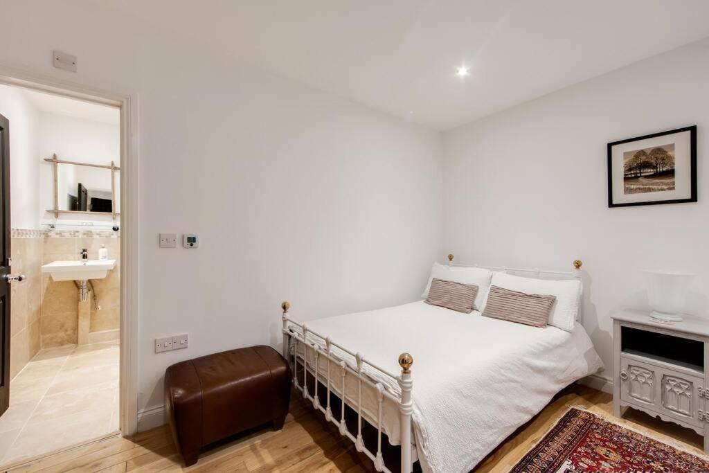 Princes Villa - Large Fully Self Contained Flat, 5 Minutes From The Sea Newport Beach Exterior foto